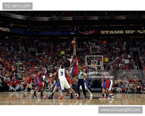 菲尼克斯太阳与对手激烈对决，力争季后赛席位全力拼搏