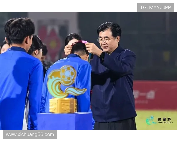 中国足球队新帅上任启动改革计划 聚焦青训提升和战术创新